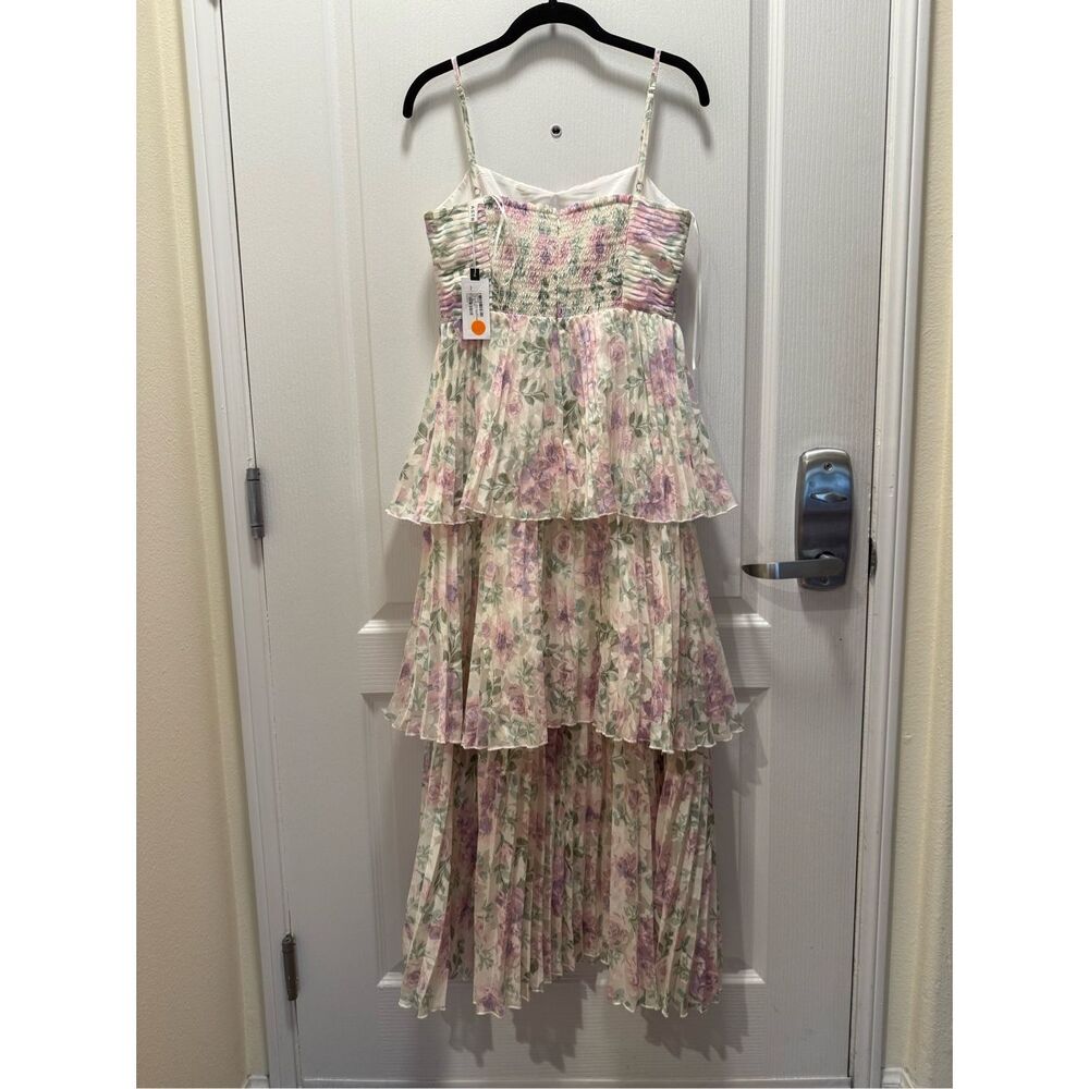 ASTR THE LABEL - EMMI FRONT CUTOUT TIERED DRESS- Purple Floral Mesh size S NWT - Picture 7 of 7